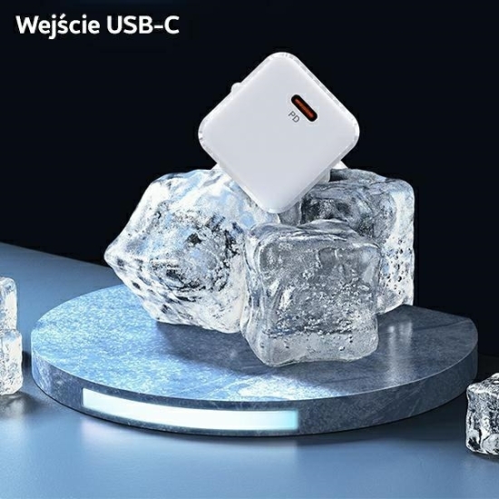 Ładowarka sieciowa USAMS T45 1xUSB-C 30W PD3.0 +QC3.0 Fast Charging +kabel U63 USB-C/Lightning czarny/black UXTZH01