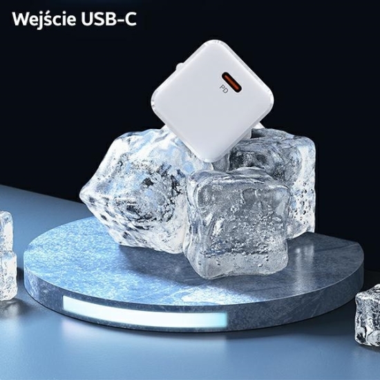 Ładowarka sieciowa USAMS T45 mini 1xUSB-C  30W PD3.0 Fast Charging czarny/black CC148TC01