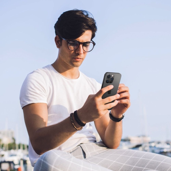 Szkło hartowane na aparat Spigen Optik.tr ez Fit Camera Protector do Apple iPhone 14 Pro / 14 Pro Max / 15 Pro / 15 Pro Max / 16 Pro / 16 Pro Max / 17