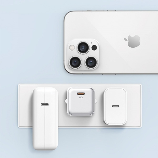 Ładowarka sieciowa USAMS CC186TC02 1xUSB-C 30W PD Fast Charging X-ron Series biały/white