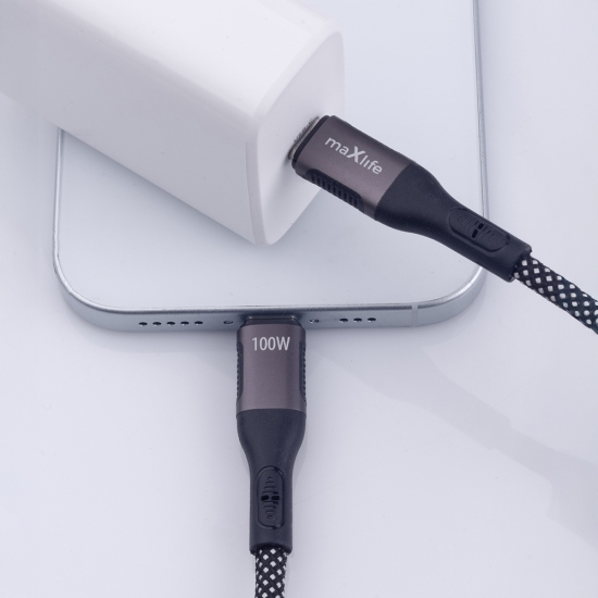 Maxlife kabel magnetyczny MXUC-11 USB-C - USB-C 1,0 m 100W czarny nylonowy
