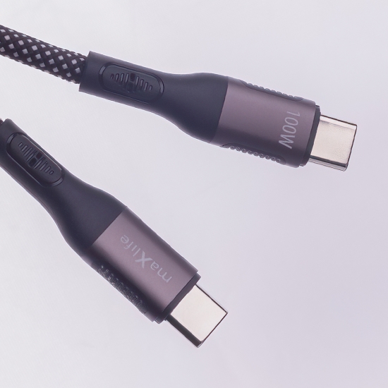 Maxlife kabel magnetyczny MXUC-11 USB-C - USB-C 1,0 m 100W czarny nylonowy