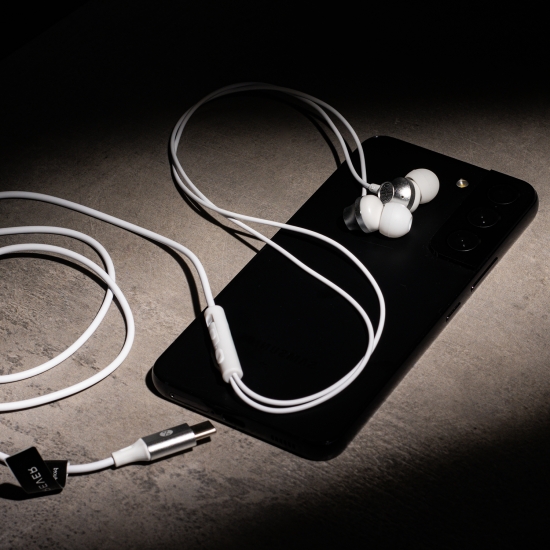 Forever słuchawki przewodowe EP-02 dokanałowe USB-C białe